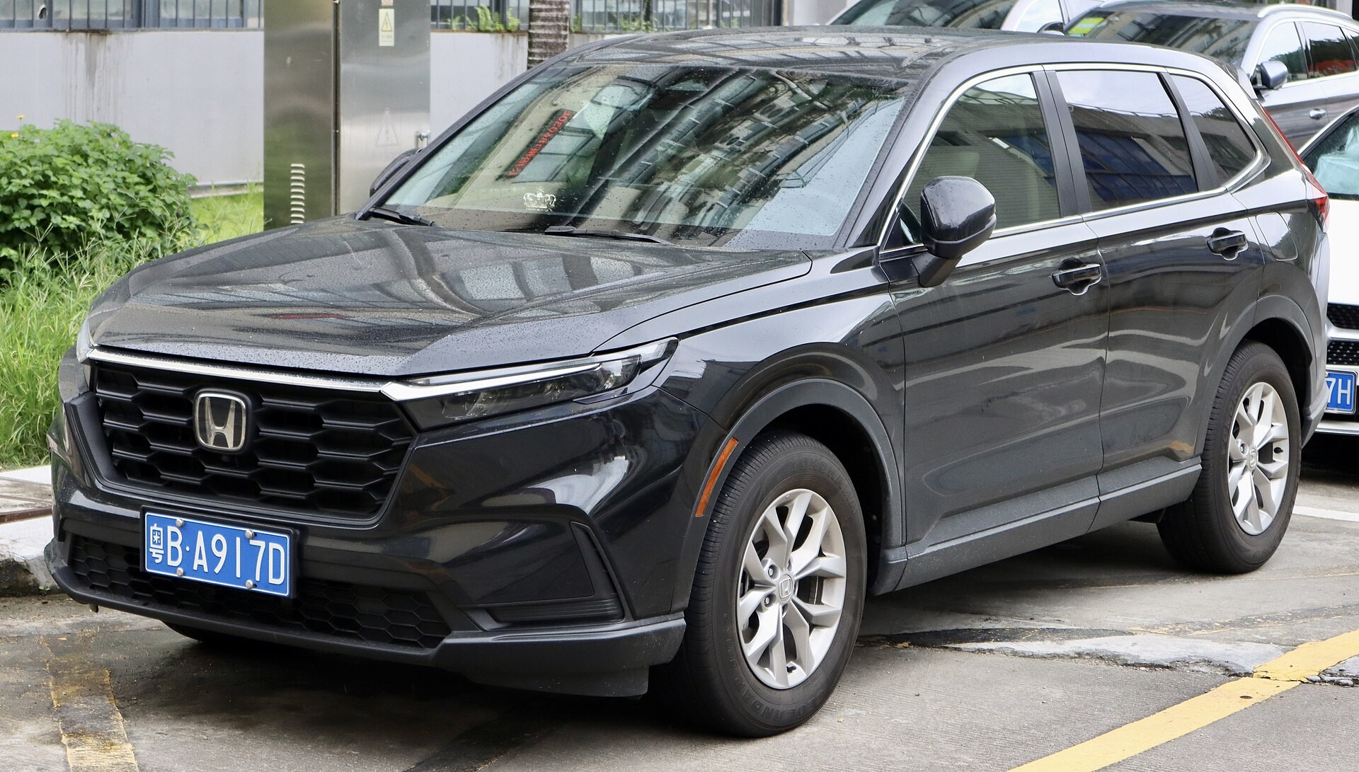 ​Honda CR-V возглавил рейтинг подержанных вседорожников ценой до 400 000 р.